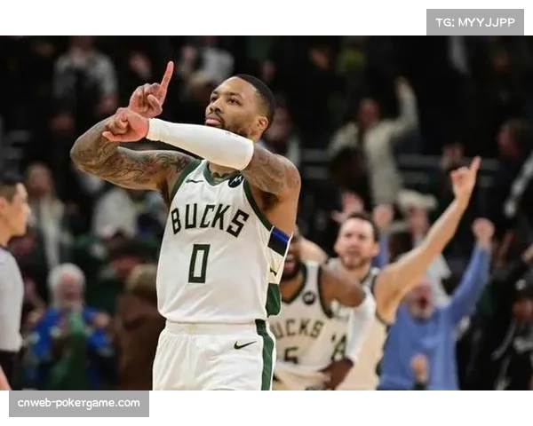 雄鹿队利拉德参加投篮训练，里弗斯表示其脚踝伤势无碍